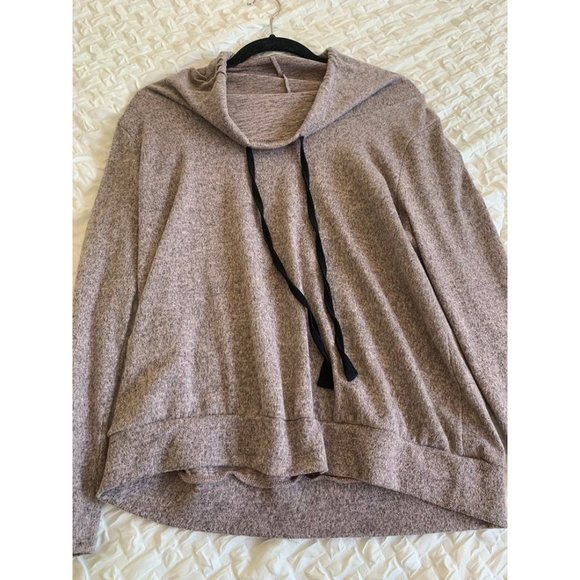 5/$20 💥 
Cowl neck lilac long sleeve thin sweater top EMBER medium - Picture 4 of 12